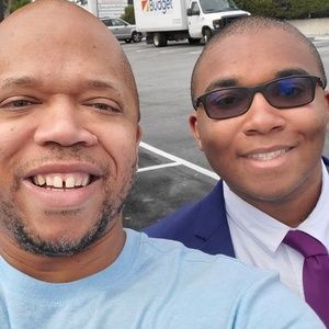 Meet your Posher, Julian